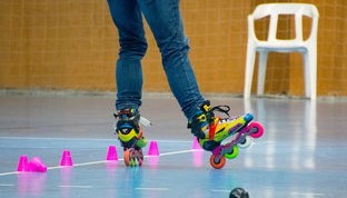 爱游戏官网-世界青年花样滑冰赛中国新秀频频获奖，2021花样滑冰世青赛