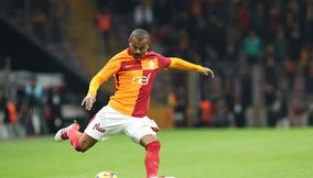 爱游戏在线登录-中超联赛年度长传转化成功率排名，20121年中超转播机构